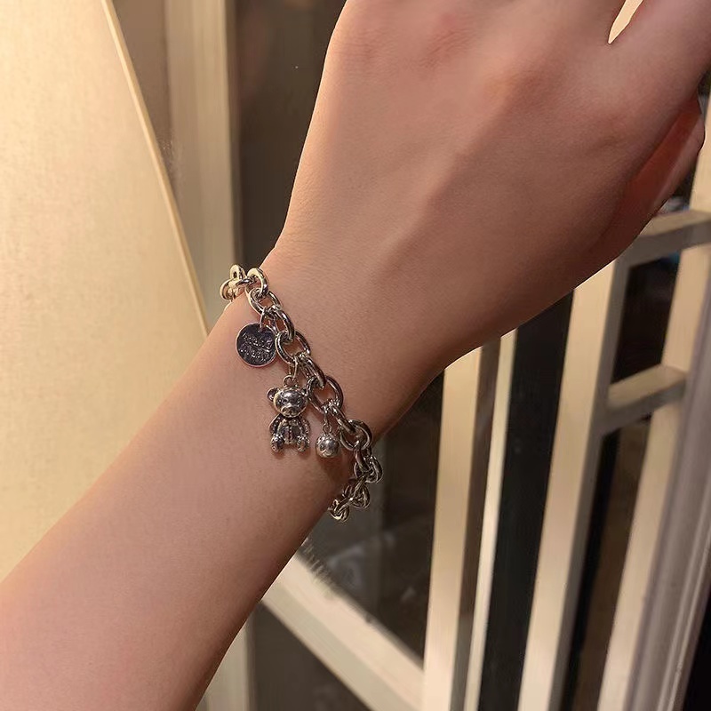 Vòng Tay Thép Titan Không Phai Màu Hình Gấu Tròn Thương Hiệu Thời Trang Ins Cá Tính Cho Học Sinh