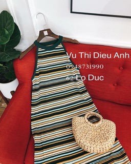 Đầm yếm len sọc kẻ