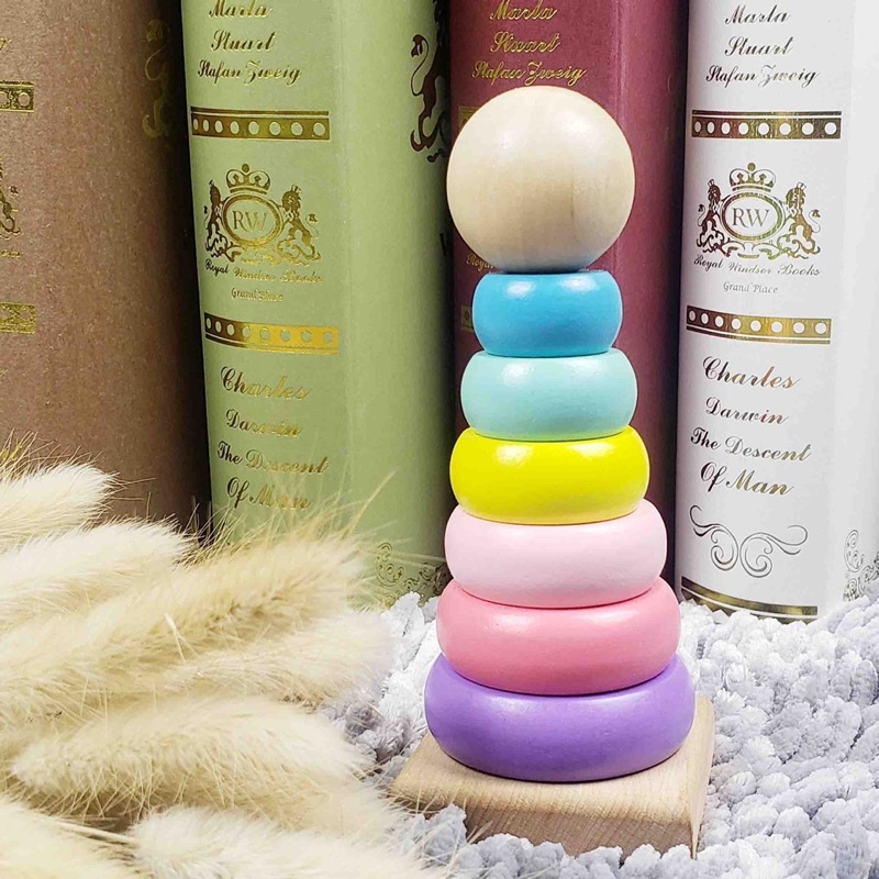 tháp cầu vồng gỗ cho bé
