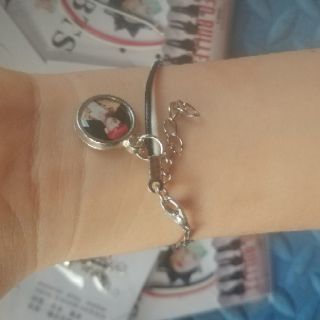 Vòng tay BTS ("Mua 1 tặng 1" +nhóm+BT21)