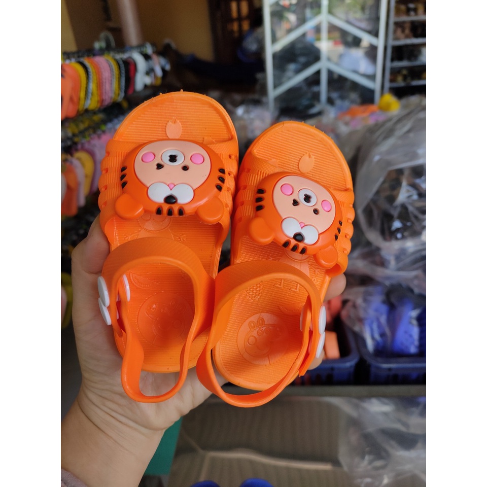 Giày quai hậu cho bé tập đi hình cợp siêu mềm,mang êm chân HOT 2022 size (15-18)