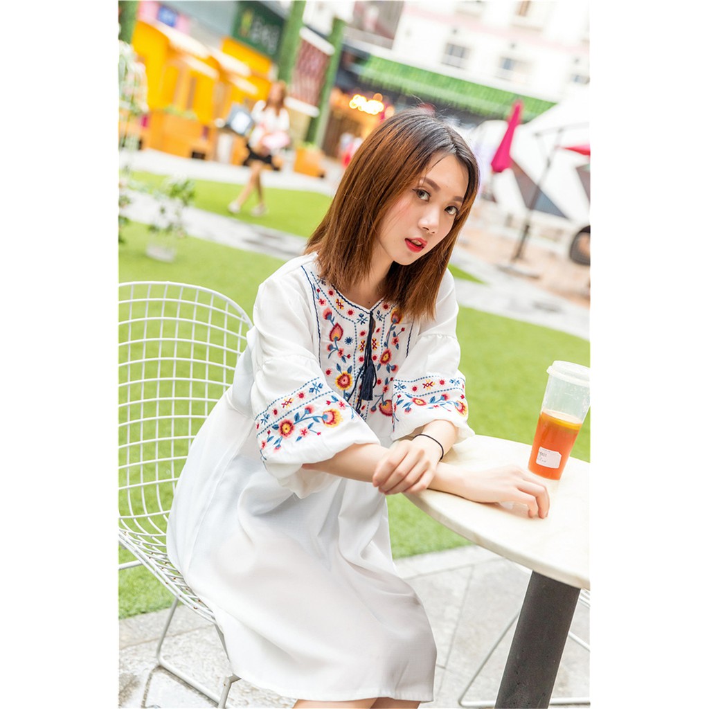 VÁY BABYDOLL HỌA TIẾT THÊU NỔI | FREESZ
