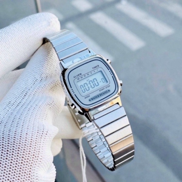 Đồng hồ nữ MTP mã hiệu classic-La670, dây thép, mặt vuông bản mini siêu xinh. giá rẻ, thời trang.