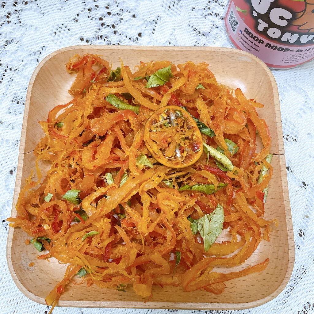 Mực xé sợi sốt Tomyum 200g RoopRoop đồ ăn vặt nội địa ngon rẻ