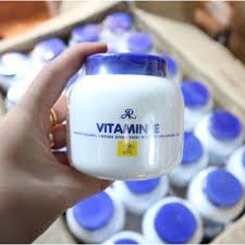 Kem Dưỡng Ẩm Aron VITAMIN E Thái Lan