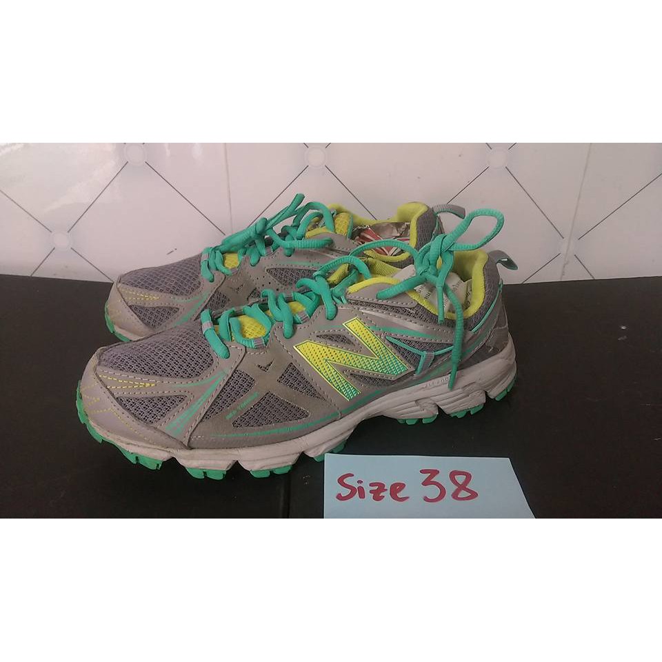 Giày thể thao si nữ size 38