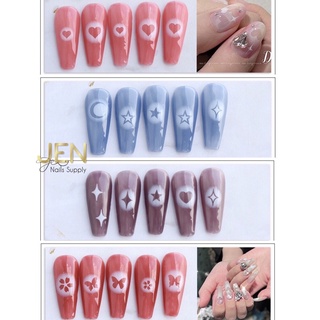 Sticker dán móng nail trái tim ombre trắng