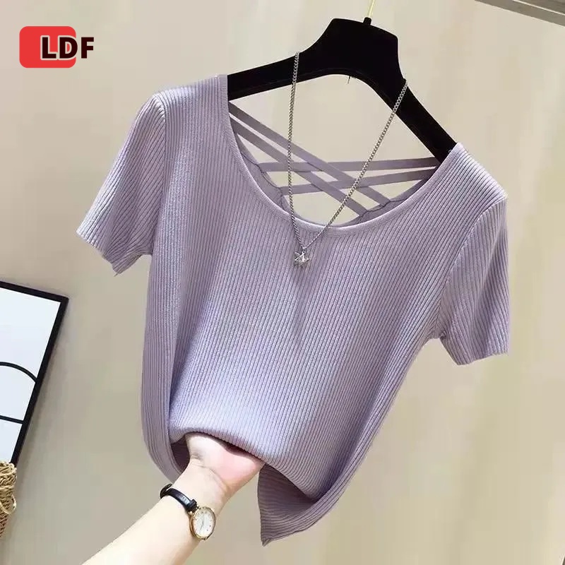 Áo Croptop Đan Len Dáng Rộng Hở Lưng Thời Trang Cho Nữ