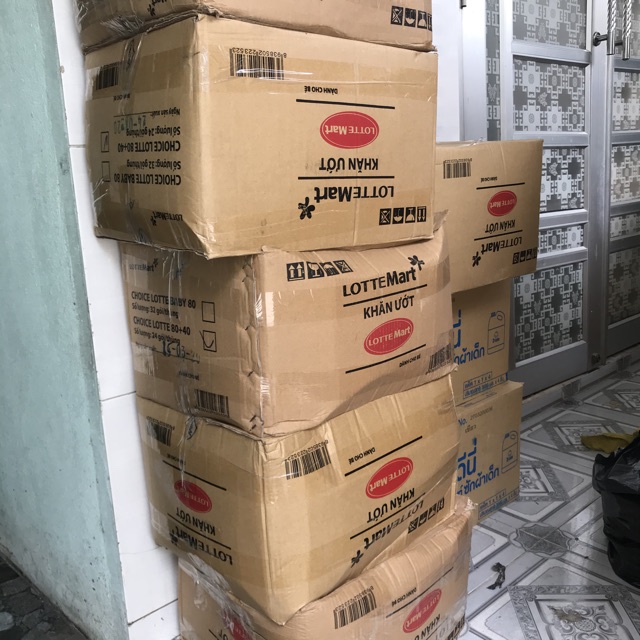 Combo 4 gói Khăn ướt Lotte 120 miếng/ gói - Lô Hội và Vitamin E