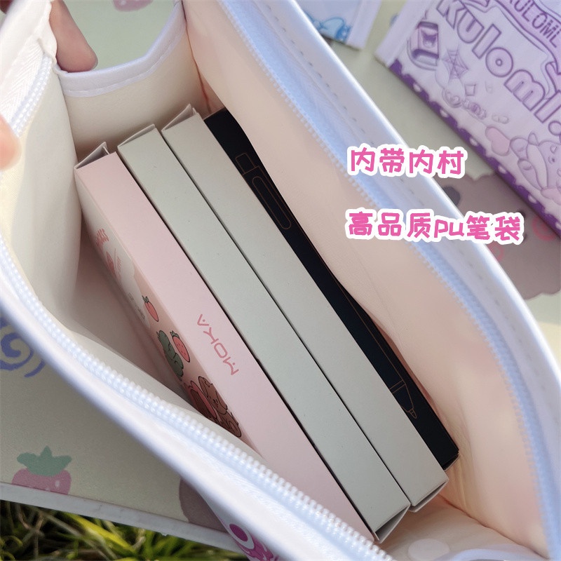 Túi Bút Hoạt Hình Hello Kitty Và Những Người Bạn Dễ Thương