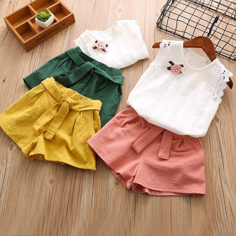 Bộ áo sát nách in hoa + quần ngắn cotton màu trơn dành cho bé gái