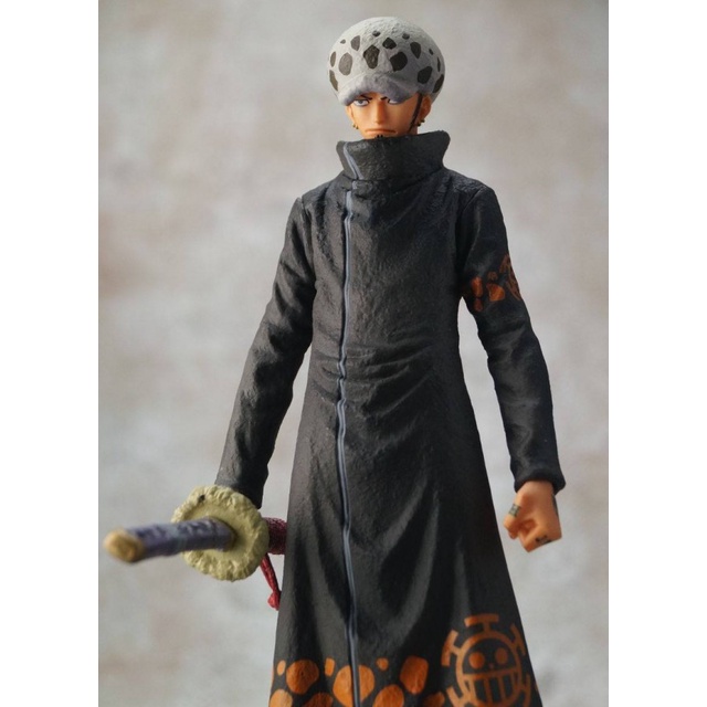 Mô hình One Piece chính hãng -  Trafalgar Law - DXF The Grandline vol.18