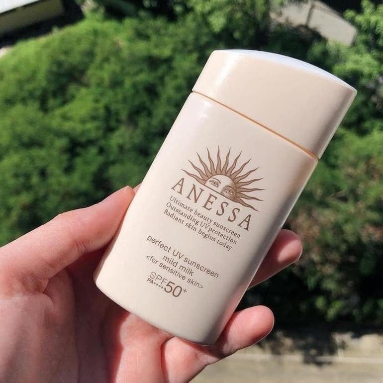 Kem chống nắng Anessa Perfect UV Sunscreen Mild Milk 60ml