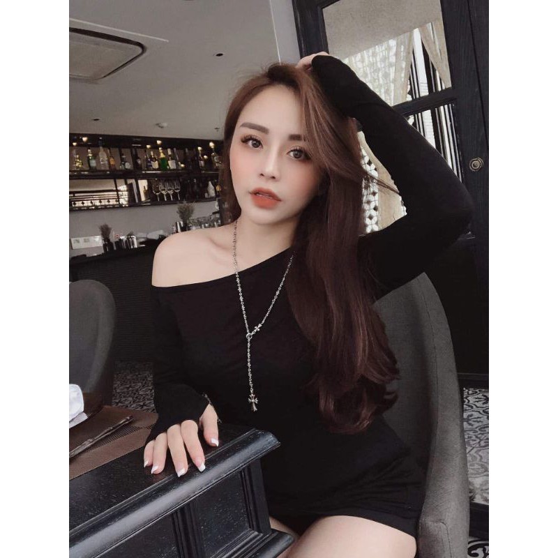 Áo lệch vai xỏ ngón