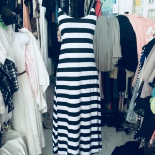 Đầm sọc 2 dây dáng xòe