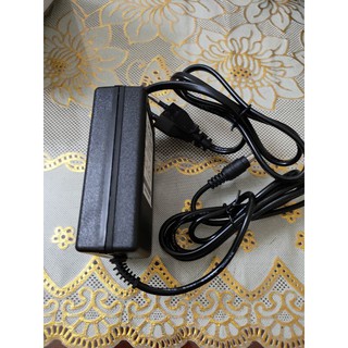 Nguồn Adapter 12v 2A