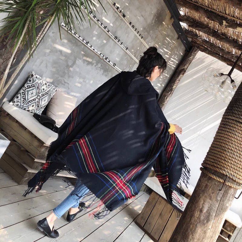 Áo choàng len mùa đông ấm màu đen có mũ size 150*130cm - Mã LE27