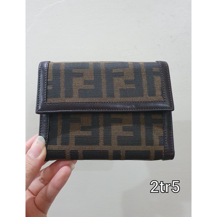Thanh Lý Ví Fendi Nam Nữ Hàng Hiệu Nhật Authentic Đã Qua Sử Dụng Còn Mới 98% Giá Tốt