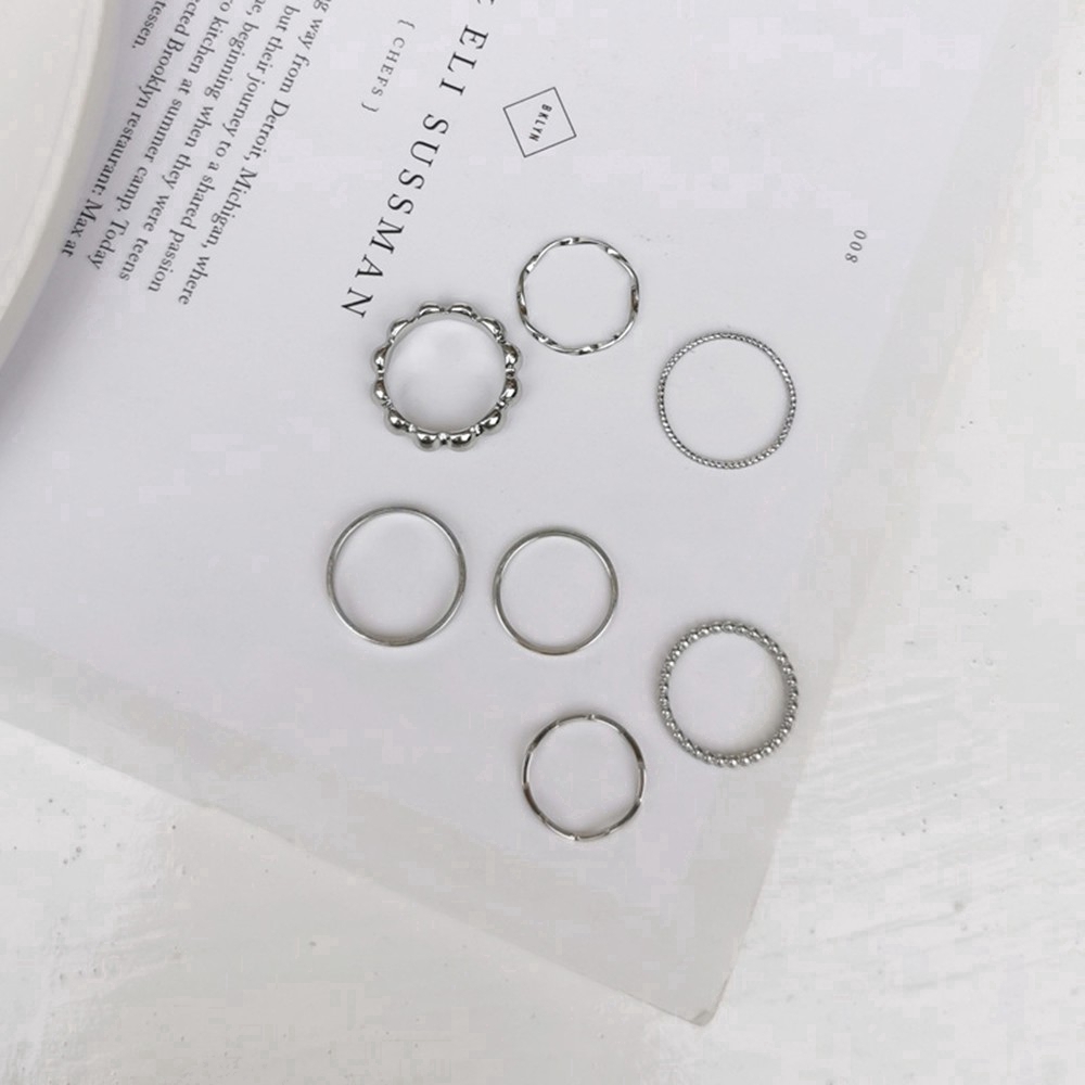 Bộ 7 nhẫn phong cách tối giản cổ điển dành cho nữ | BigBuy360 - bigbuy360.vn