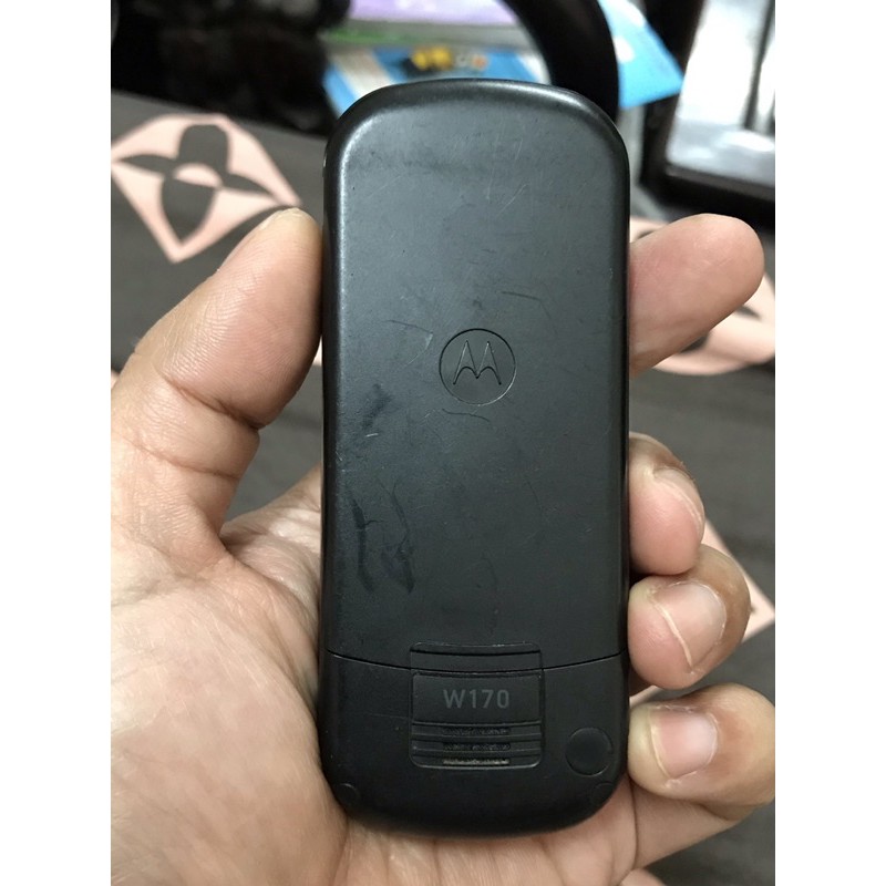 Điện thoại Motorola W170 nhà mạng Sfone Cổ st