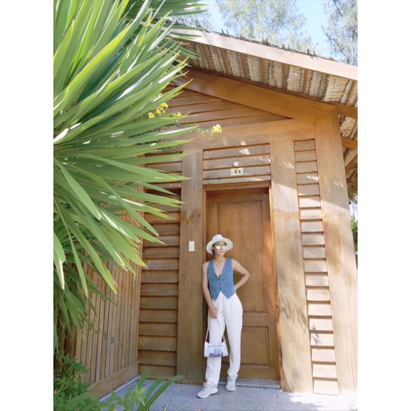 Set áo vest ngắn và quần tây nữ