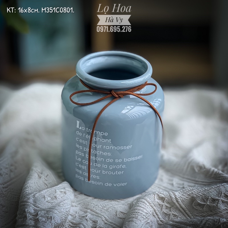 Bình hoa gốm sứ phong cách Bắc Âu. Ảnh Thật Shop Chụp