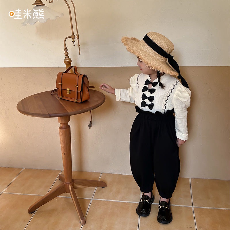 Girls Chanel style suit 2022 early spring new children's clothing Western style retro children's spring clothing pure cotton literary two-piece set