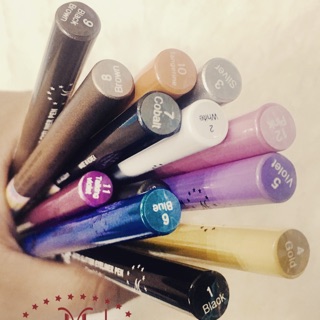 Chì kẻ mí nhũ Yewon Auto Glitter Eyeliner Pen