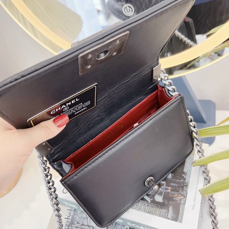 Túi Boii xích size 20, 25 có quai xách chất đẹp(không hộp)