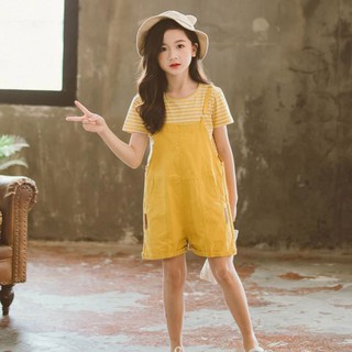 Set Bộ Yếm Bé Gái màu vàng