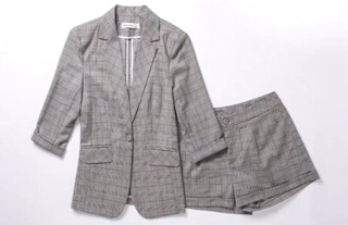 Set áo vest + quần short caro