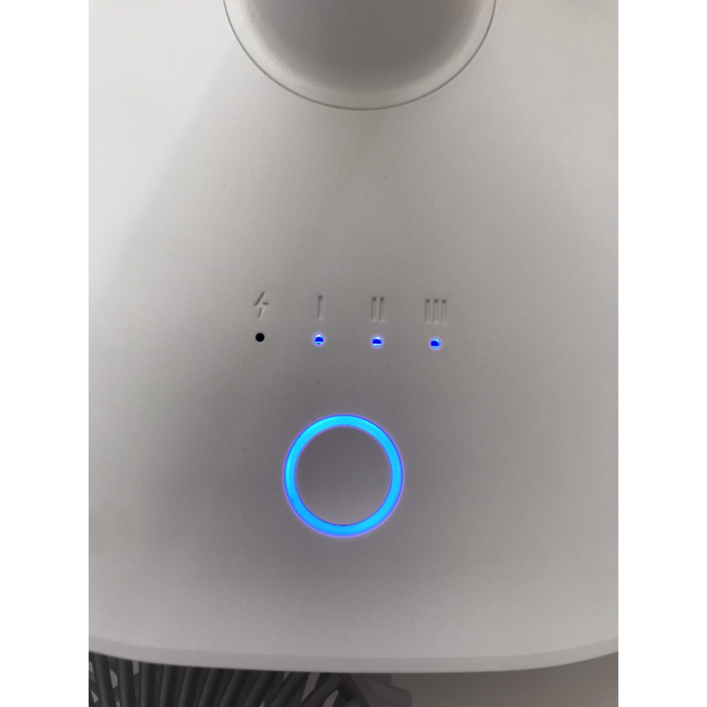 Quạt tích điện 12 tiếng KM F0326