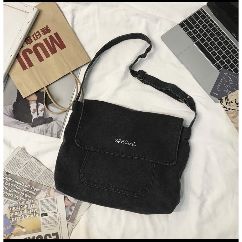 Túi chéo jean denim thêu chữ special