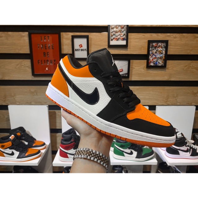 Giày thể thao  SBB low . Shattered backboard