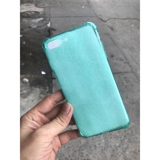 Ốp lưng iphone 7p x/xs trong màu.