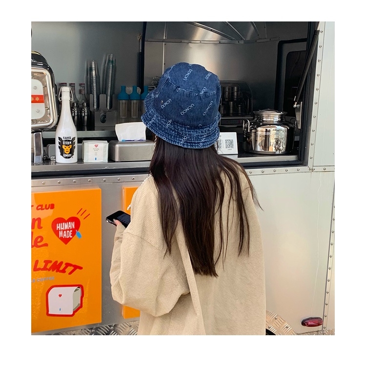 Nón Bucket Phối Dây Xích Dài In Chữ Phong Cách Cao Bồi Nhật Bản Thời Trang Xuân Thu Cá Tính Cho Nữ