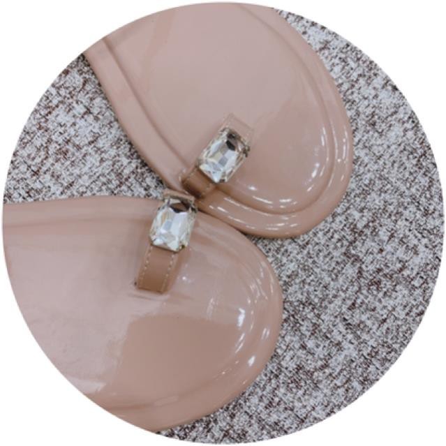 ❤️ Real | Chuẩn | Dép xỏ ngón đá đế bệt fullbox hàng quảng châu cao cấp . . Tháng 7 👡 . ! . . ! . ♭