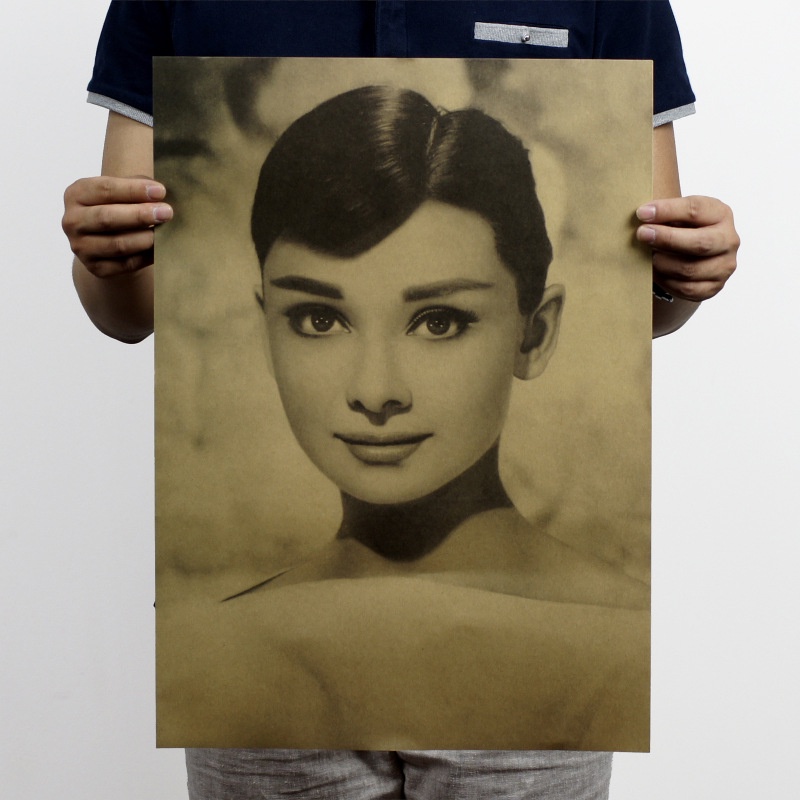 Poster hình diễn viên Audrey Hepburn trang trí quán bar phong cách cổ điển 51x35.5cm
