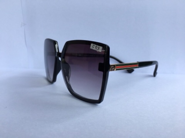 Kính mát nữ sành điệu mặt vuông mã kính C03