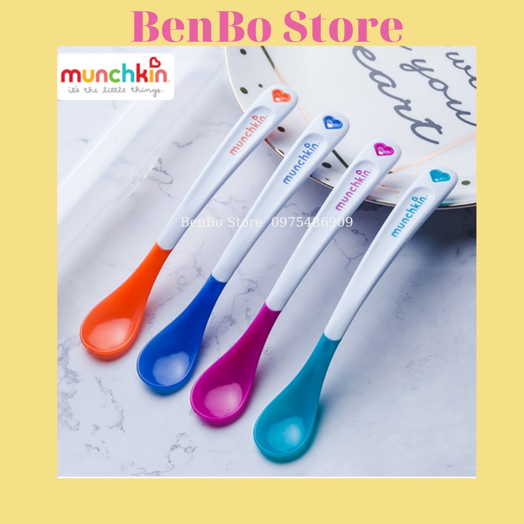 Bộ thìa/ muỗng mềm báo nóng MUNCHKIN (4 cái)