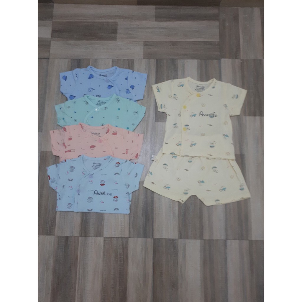 Bộ cộc Avaslew ( Áo quần đồng màu )
