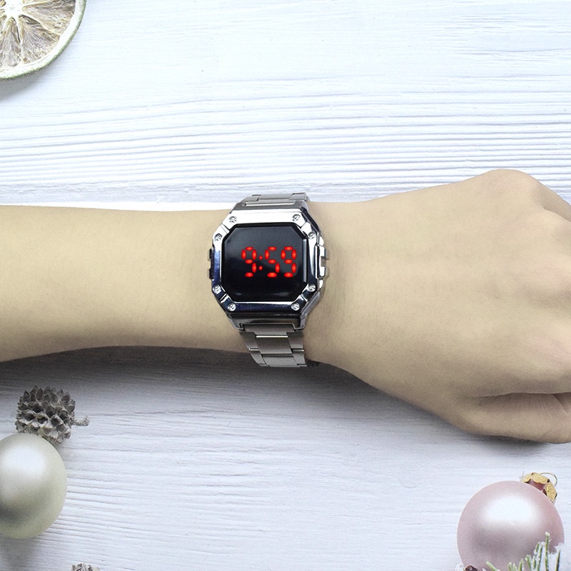 Đồng Hồ LED Dây Thép Mặt Vuông Thời Trang Cho Nam Nữ