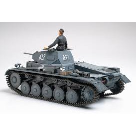 Mô Hình Lắp Ráp Tank Panzer kampfwagen II Ausf ABC Chính hãng Tamiya Tỉ Lệ 1/35