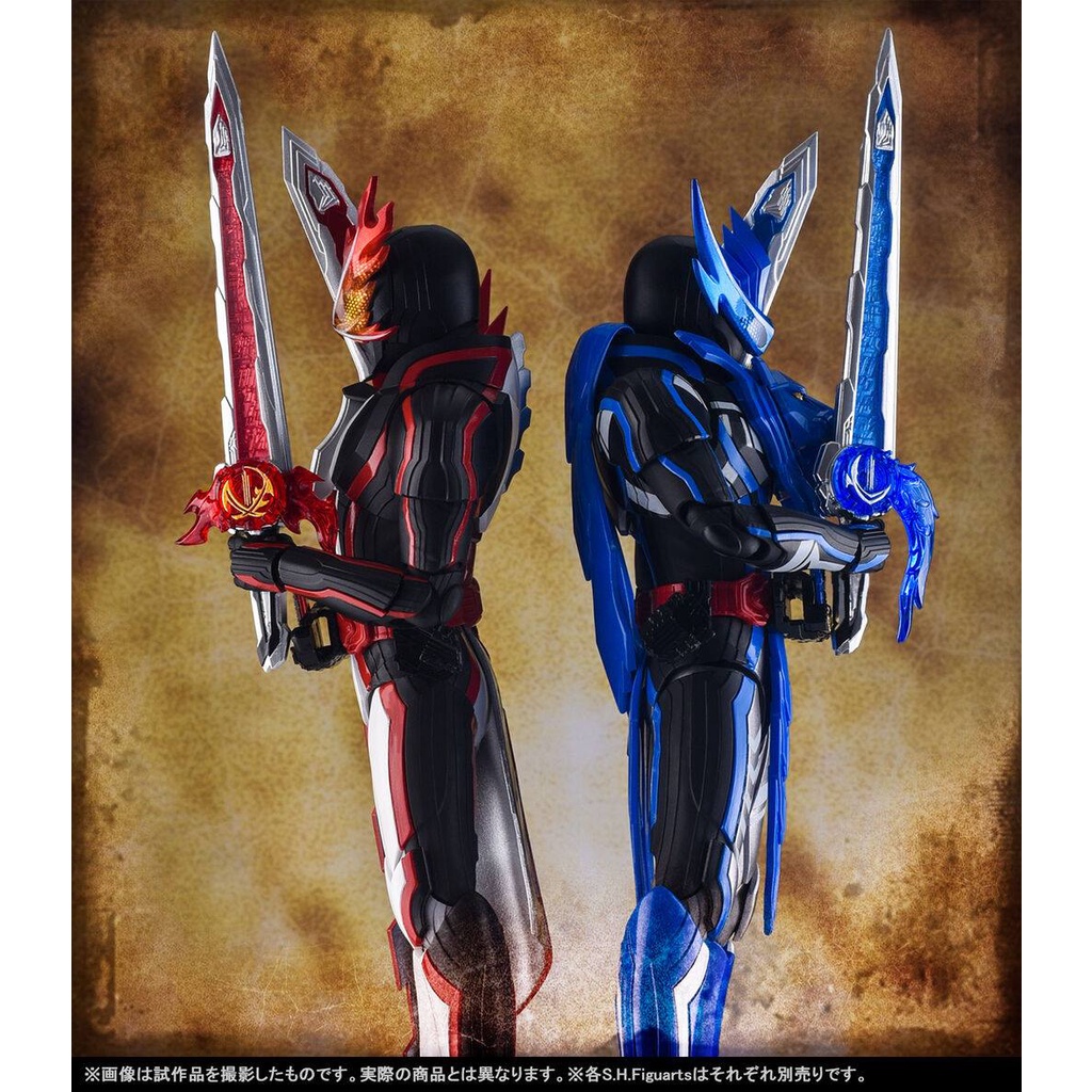 Mô hình đồ chơi chính hãng Bandai SHF Kamen Rider Blades Lion Senki - Kamen Rider Saber