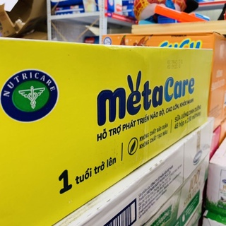 Thùng sữa Nutricare Meta Care 48x180ml