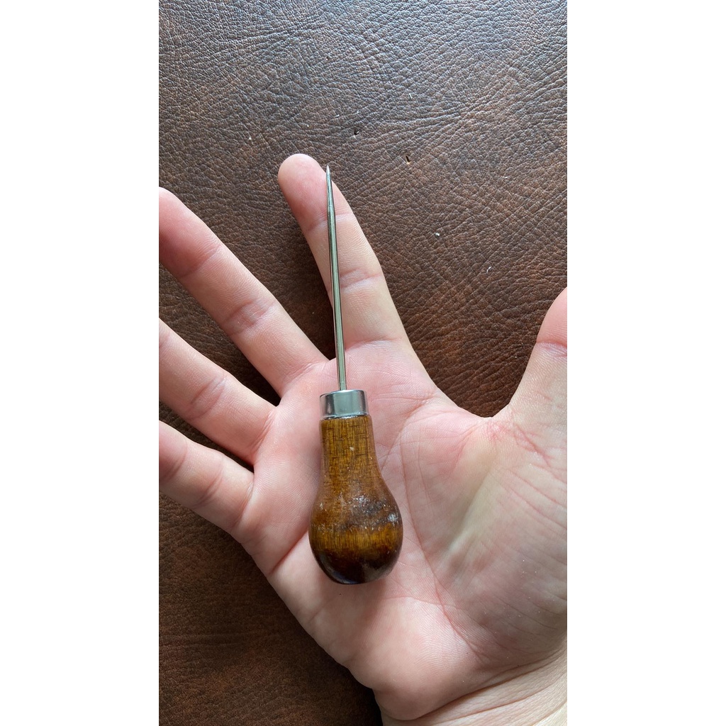 dùi nhọn thủ công