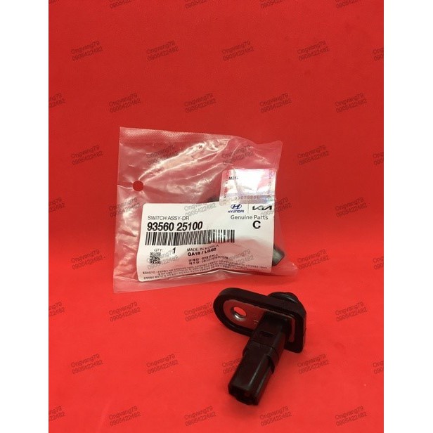 Giá 1 cái - Công tắc báo đóng mở cửa xe KIA, HYUNDAI: ACCENT, SANTAFE, SONATA,.../Mã số: 9356025100