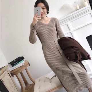 Đầm len dệt kim dài tay có dây thắt eo