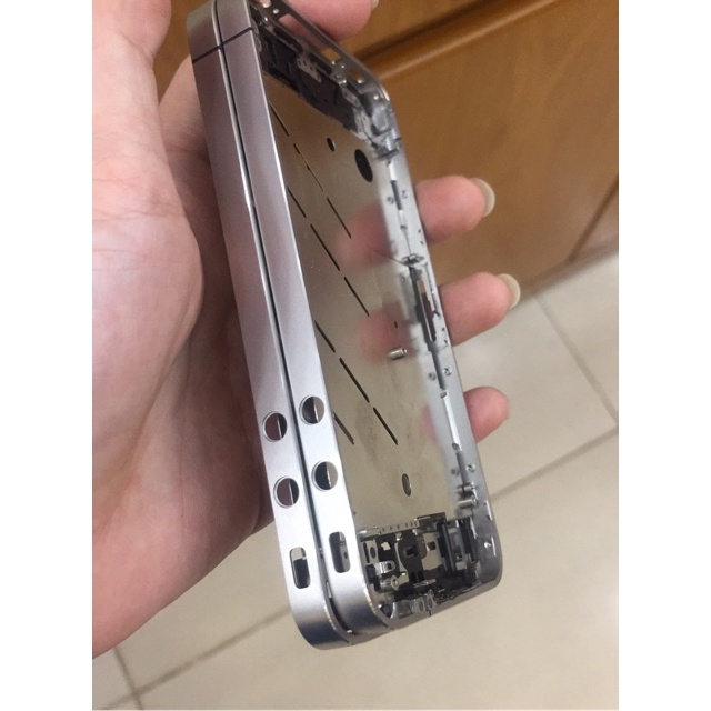 Sườn iphone 4G