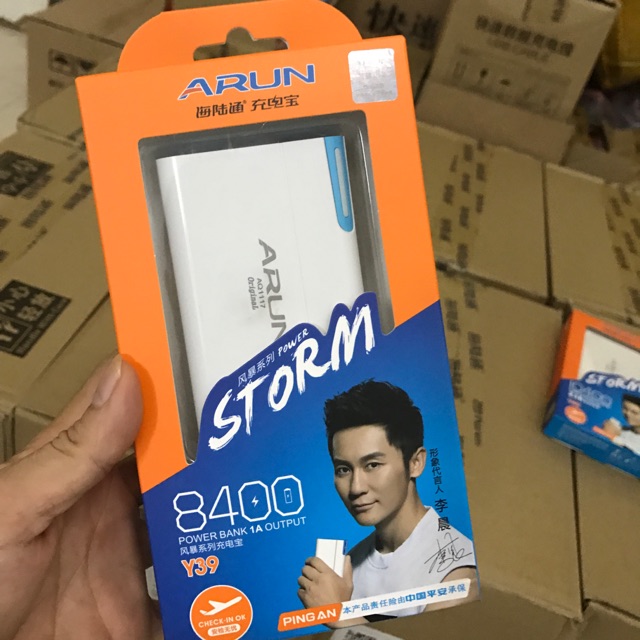 Dự Phòng ARUN 8400 mAh ( tặng cáp iphone hoặc samsung)